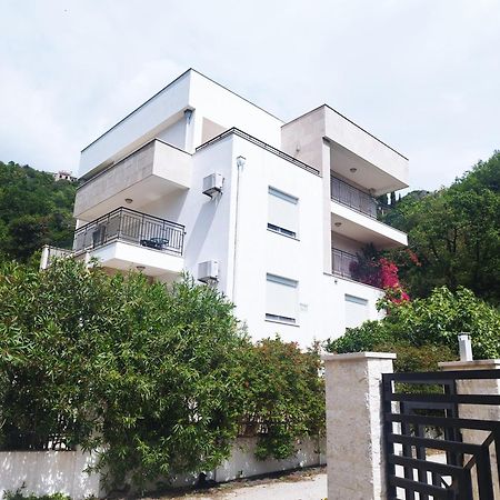 Apartments Villa Simonovic Petrovac Dış mekan fotoğraf