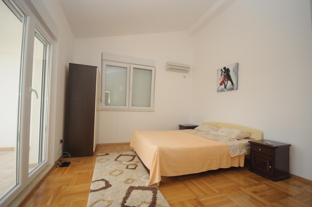 Apartments Villa Simonovic Petrovac Dış mekan fotoğraf