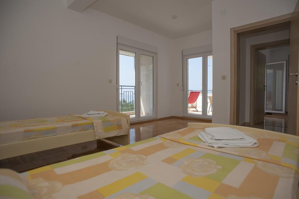 Apartments Villa Simonovic Petrovac Dış mekan fotoğraf