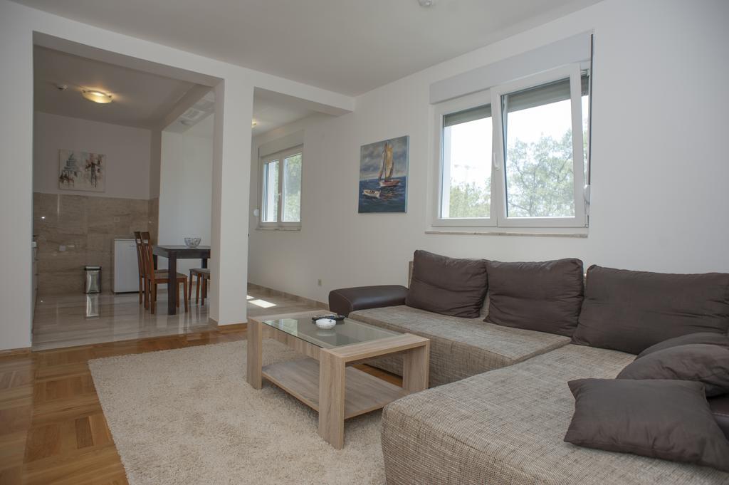 Apartments Villa Simonovic Petrovac Dış mekan fotoğraf