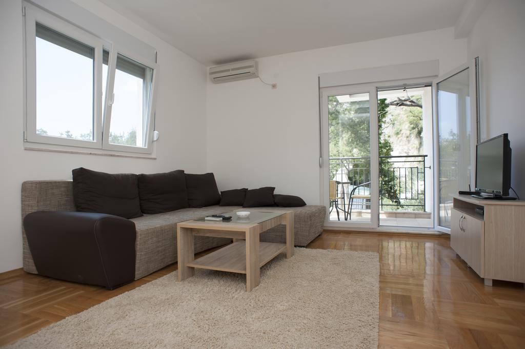 Apartments Villa Simonovic Petrovac Dış mekan fotoğraf