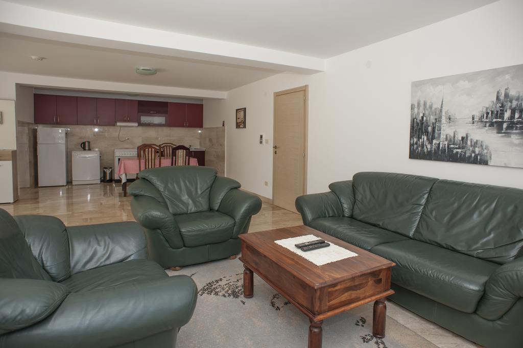 Apartments Villa Simonovic Petrovac Dış mekan fotoğraf