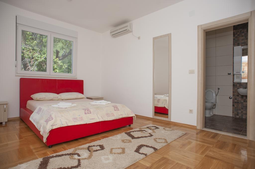 Apartments Villa Simonovic Petrovac Dış mekan fotoğraf