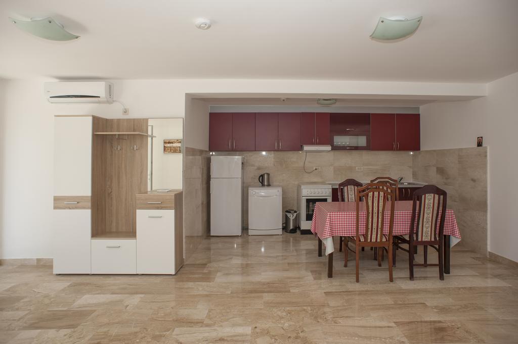 Apartments Villa Simonovic Petrovac Dış mekan fotoğraf