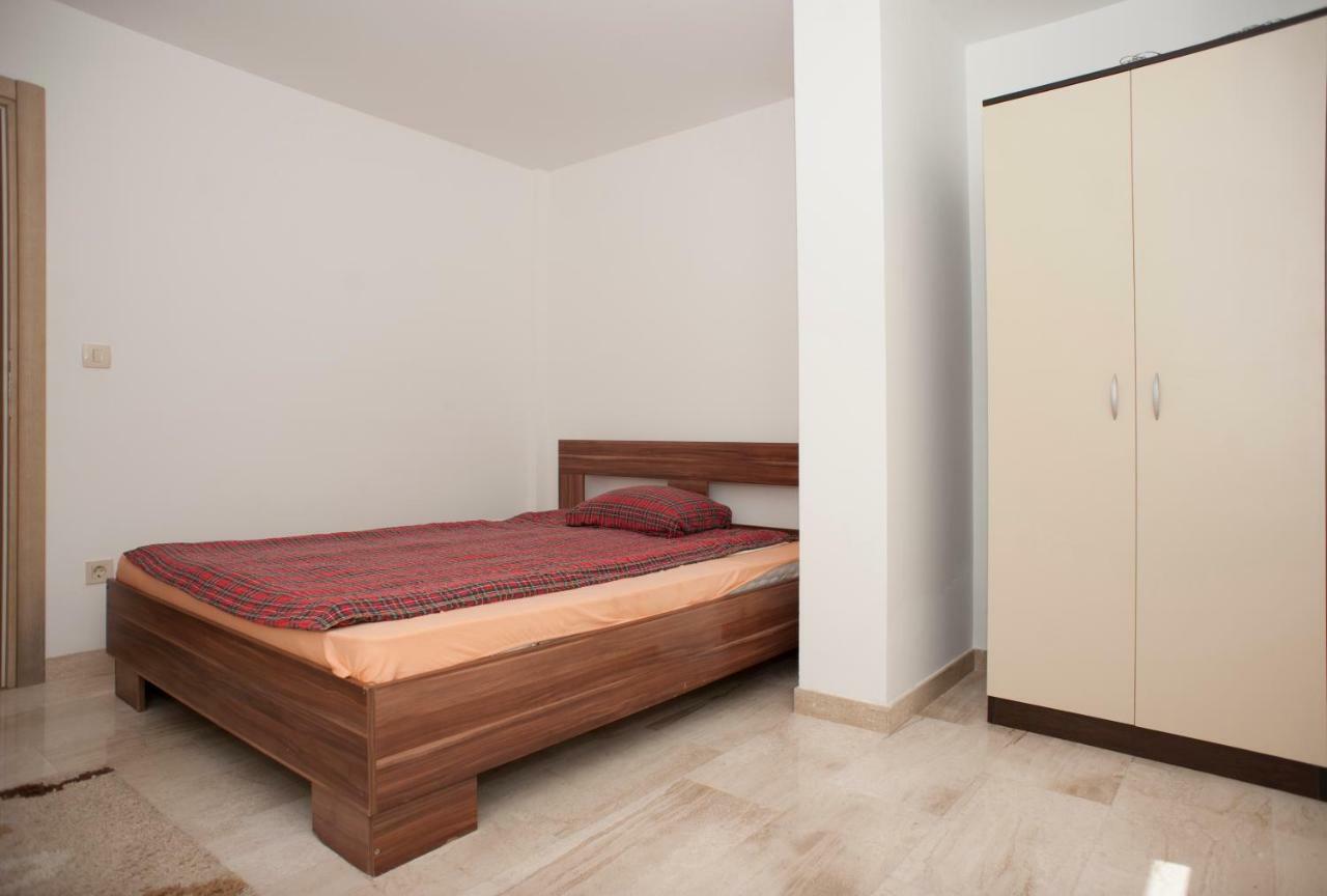 Apartments Villa Simonovic Petrovac Dış mekan fotoğraf