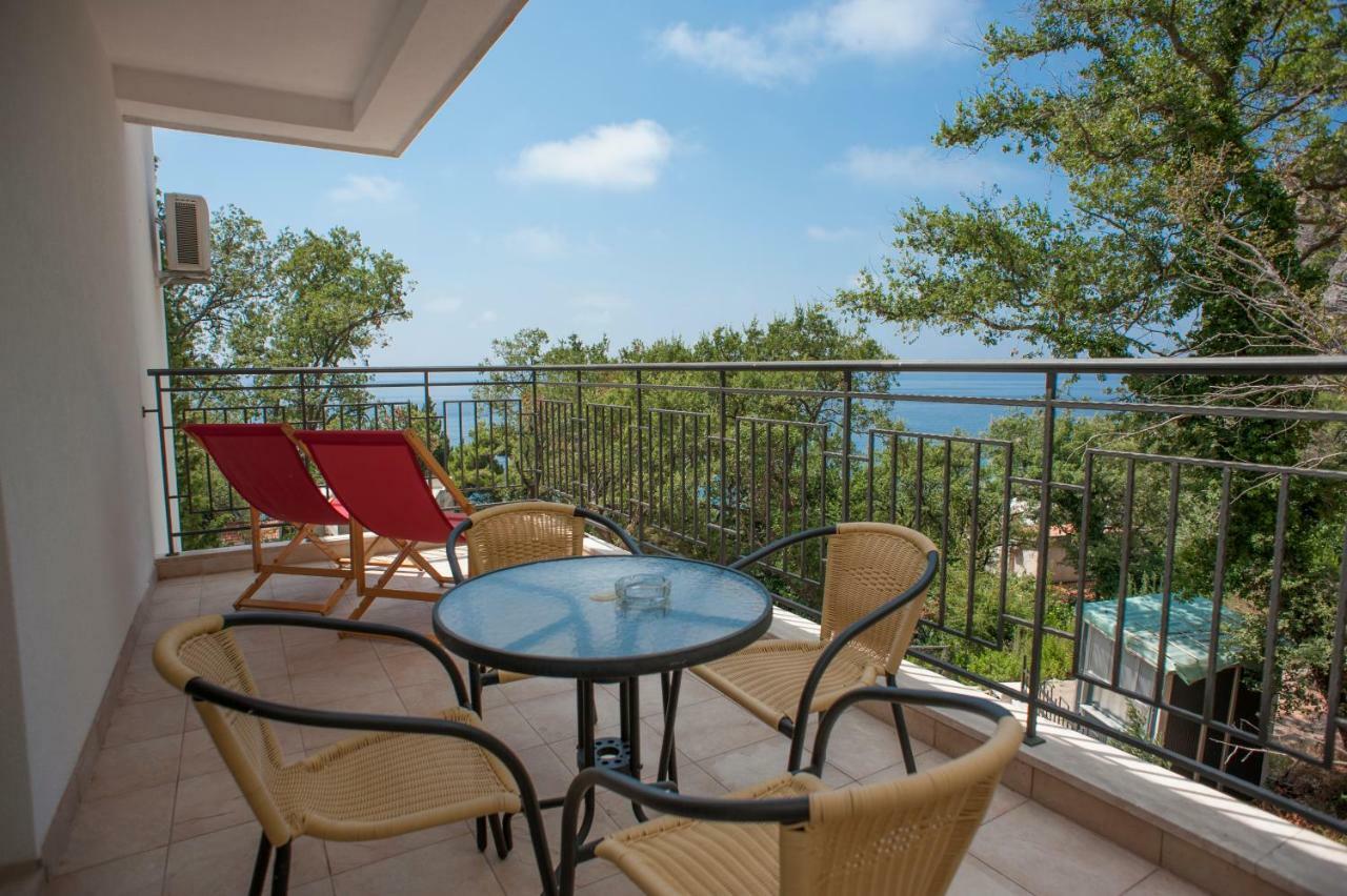 Apartments Villa Simonovic Petrovac Dış mekan fotoğraf